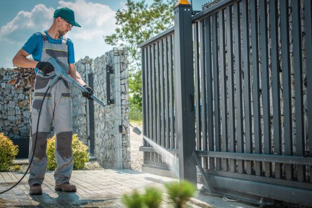 Best Rust Removal  in Pomona, CA